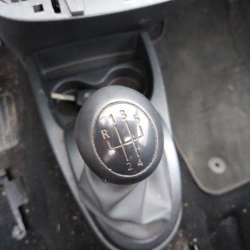 Air bag conducteur RENAULT TWINGO 2 Photo n°6
