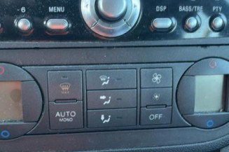 Pare boue arriere droit FORD C-MAX 1