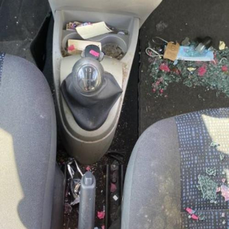 Moteur essuie glace arriere RENAULT TWINGO 2 Photo n°15