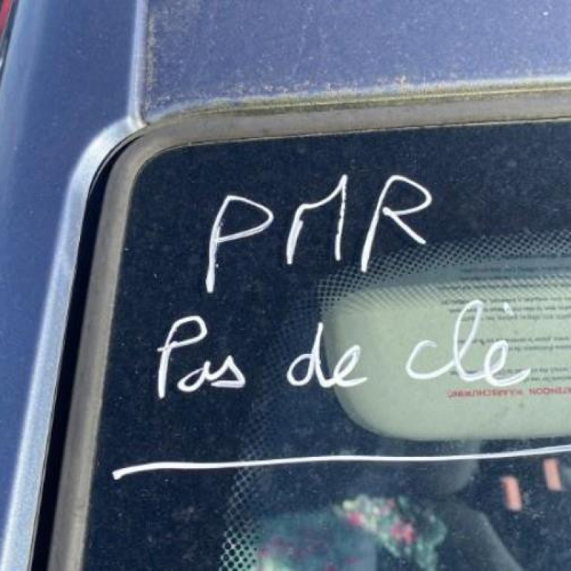 Plage arriere RENAULT TWINGO 2 Photo n°17