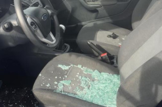 Feu arriere principal droit (feux) FORD FIESTA 6
