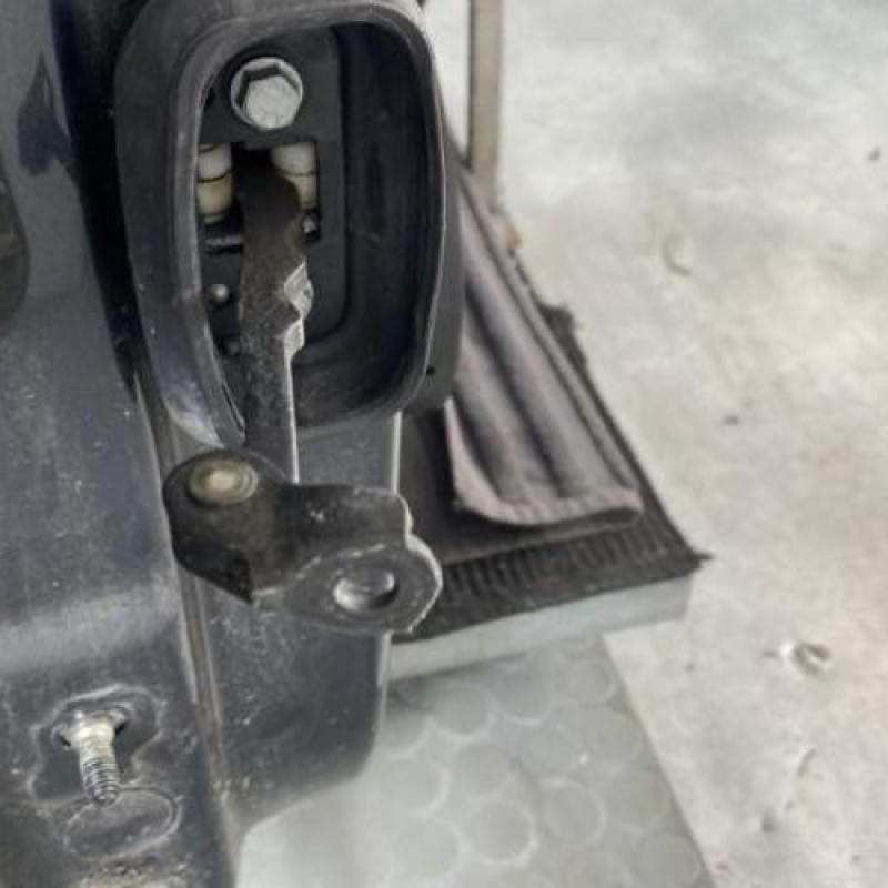 Porte avant droit RENAULT LAGUNA 3 Photo n°4