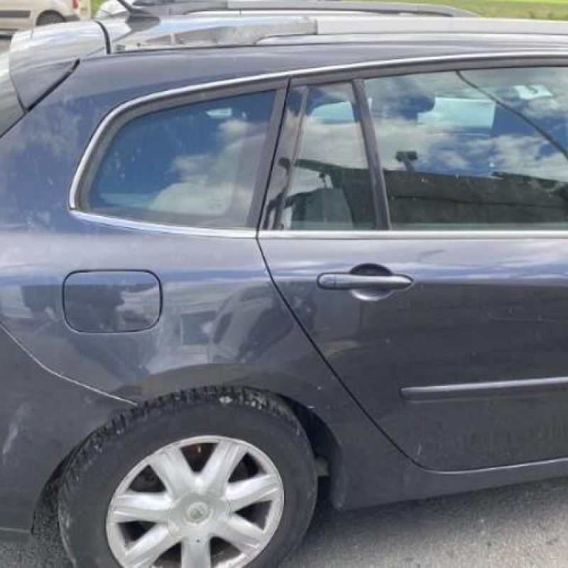 Porte avant droit RENAULT LAGUNA 3 Photo n°12