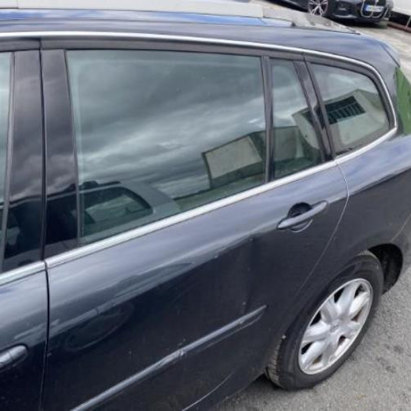 Porte avant droit RENAULT LAGUNA 3 Photo n°16