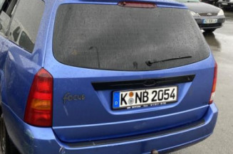 Malle/Hayon arriere FORD FOCUS 1