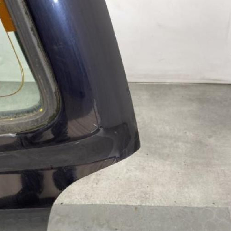 Malle/Hayon arriere RENAULT TWINGO 1 Photo n°4