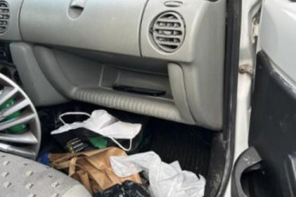Porte de coffre droit RENAULT KANGOO 1