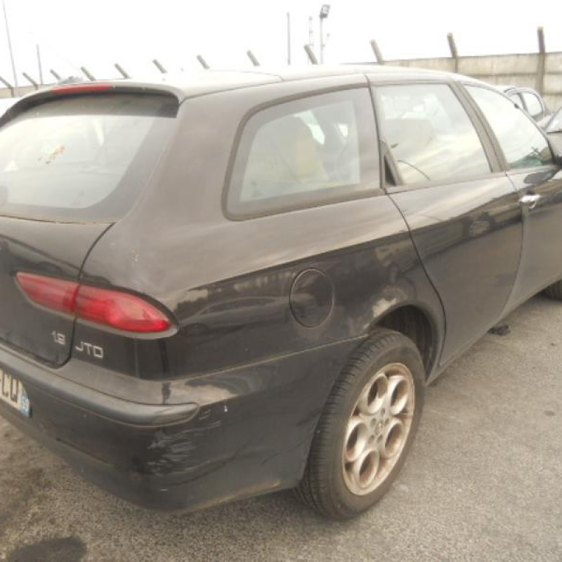 Capot ALFA ROMEO 156 Photo n°12