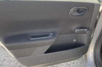 Serrure de coffre RENAULT MEGANE 2