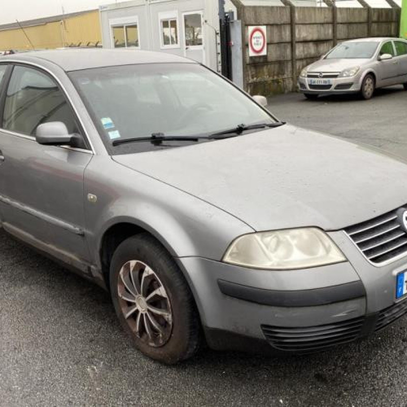 Autoradio d'origine VOLKSWAGEN PASSAT 4 Photo n°2