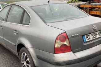 Autoradio d'origine VOLKSWAGEN PASSAT 4