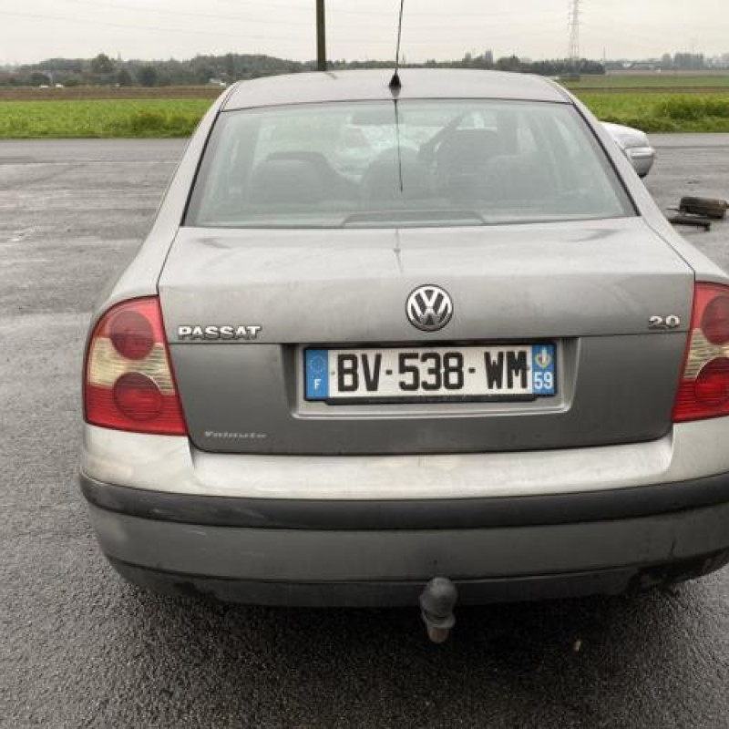 Autoradio d'origine VOLKSWAGEN PASSAT 4 Photo n°5