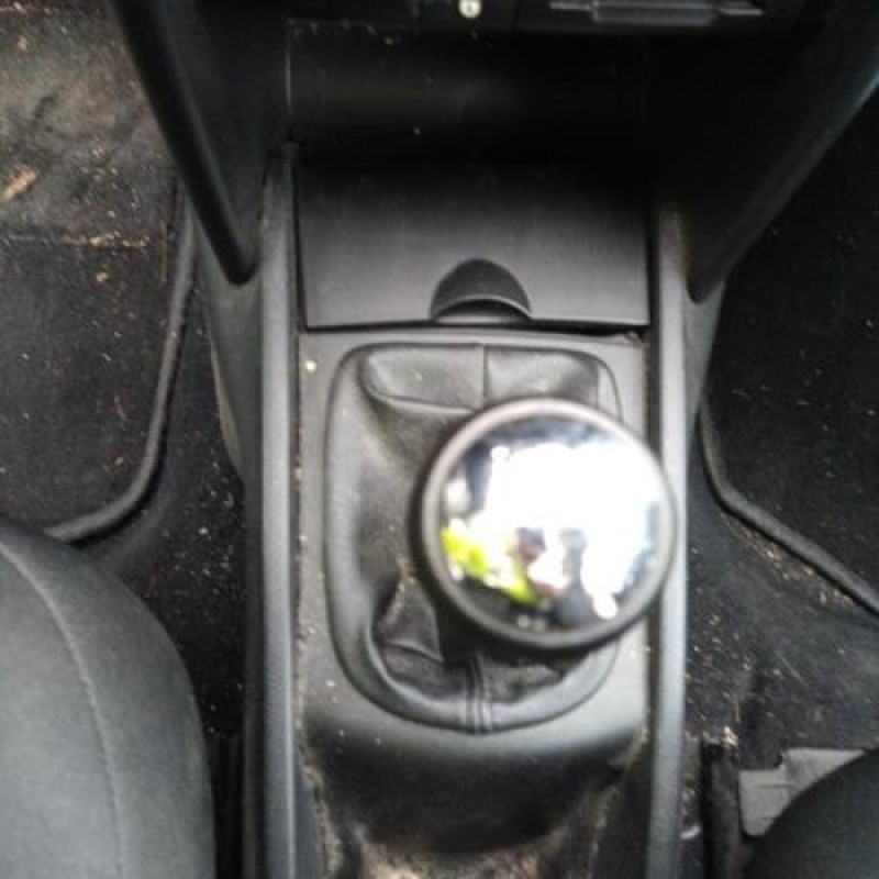 Boite de vitesses PEUGEOT 207 Photo n°8