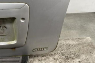 Malle/Hayon arriere HYUNDAI TERRACAN