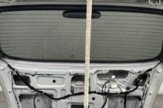 Malle/Hayon arriere HYUNDAI TERRACAN