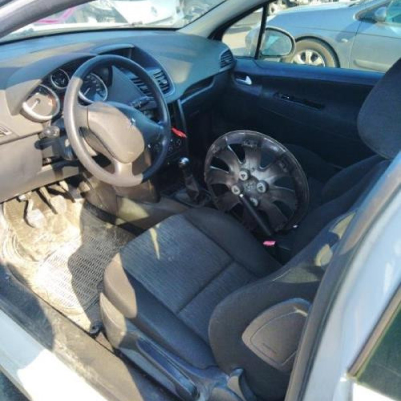 Boite de vitesses PEUGEOT 207 Photo n°6