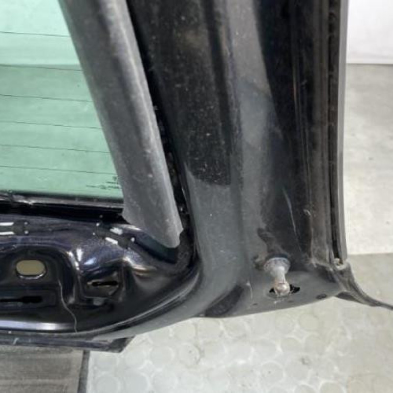 Malle/Hayon arriere VOLKSWAGEN SCIROCCO 3 Photo n°9