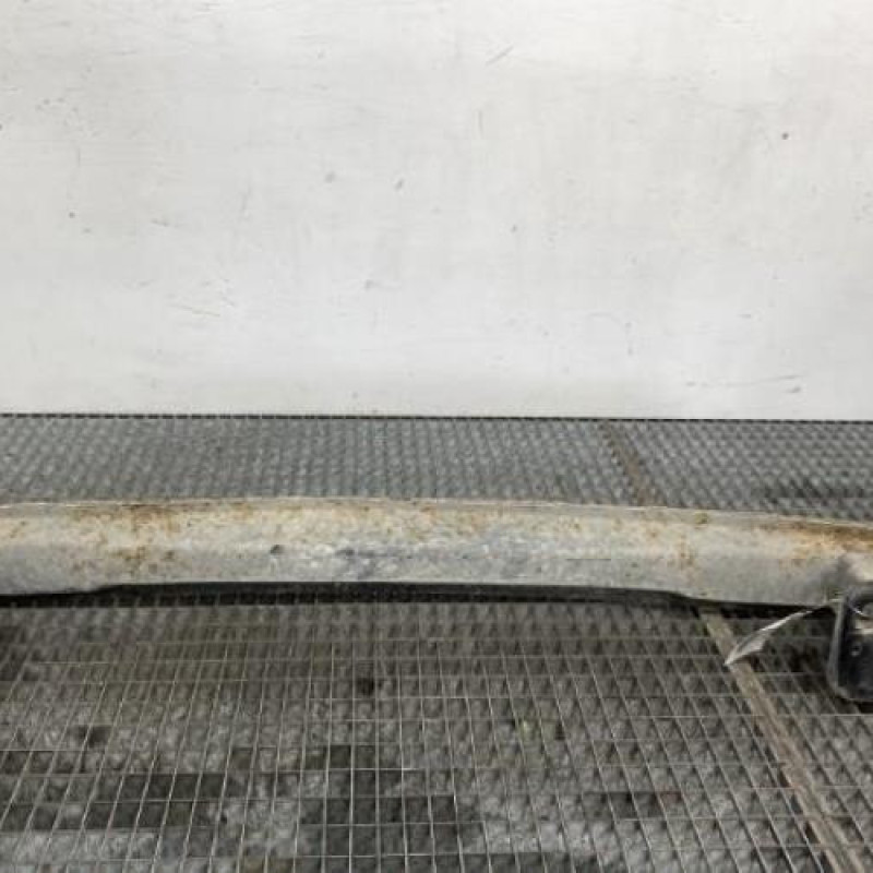 Renfort pare choc arriere (traverse) FORD FOCUS 3 Photo n°9