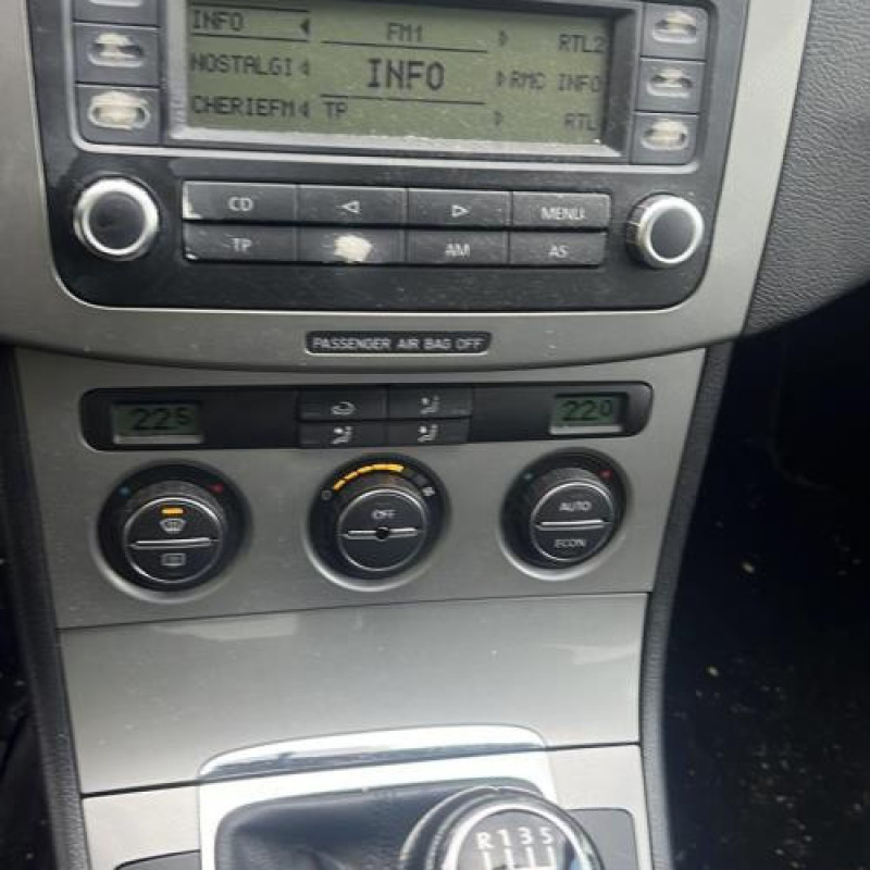 Cardan droit (transmission) VOLKSWAGEN PASSAT 5 Photo n°12