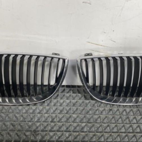 Calandre BMW SERIE 1 E87 Photo n°1