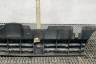 Calandre PEUGEOT 405