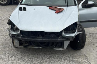 Boite de vitesses PEUGEOT 206 Photo n°1