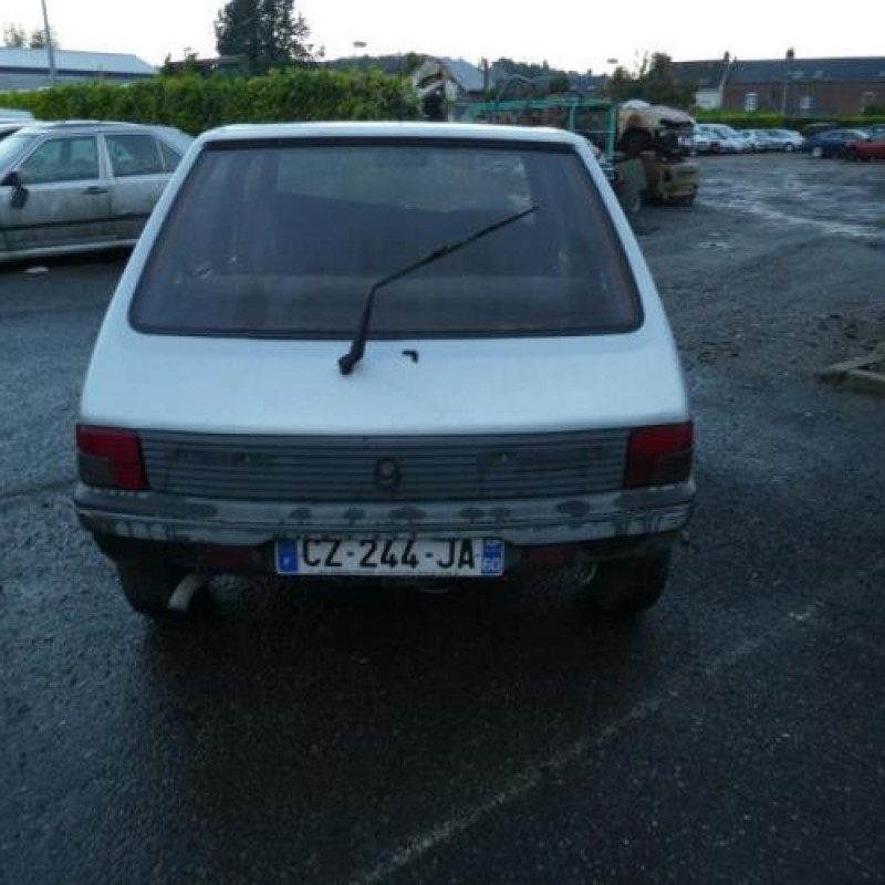 Boite de vitesses PEUGEOT 205 Photo n°3