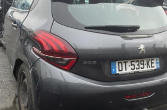 Boite a gants PEUGEOT 208 1