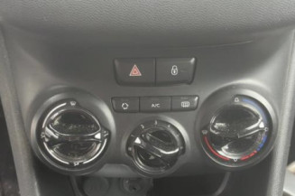Boite a gants PEUGEOT 208 1
