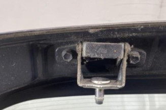 Malle/Hayon arriere KIA RIO 3