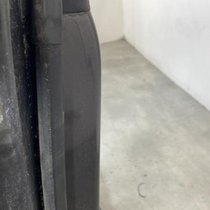 Porte arriere droit VOLKSWAGEN PASSAT 5 Photo n°2