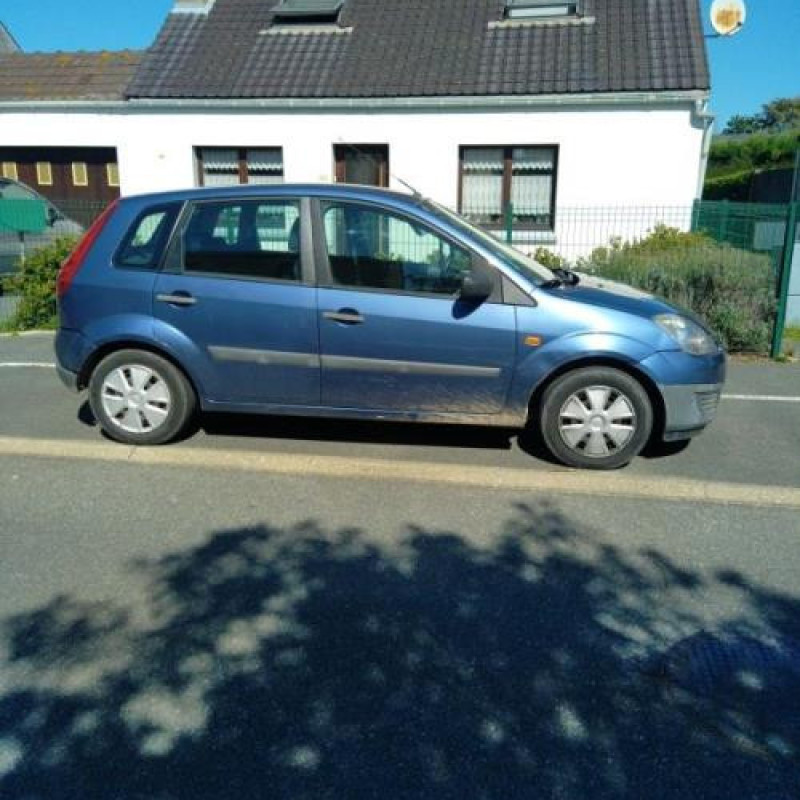 Boite de vitesses FORD FIESTA 5 Photo n°7