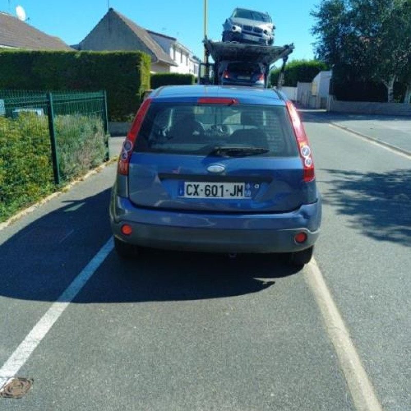 Boite de vitesses FORD FIESTA 5 Photo n°8