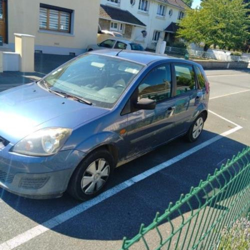 Boite de vitesses FORD FIESTA 5 Photo n°10