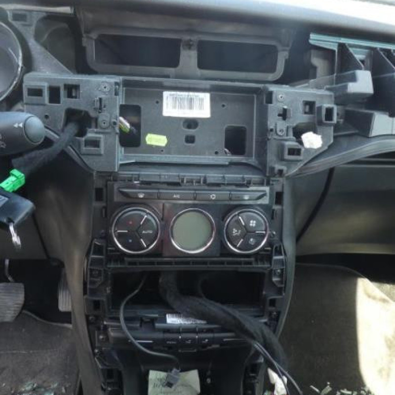 Ceinture avant droit CITROEN C3 2 Photo n°8