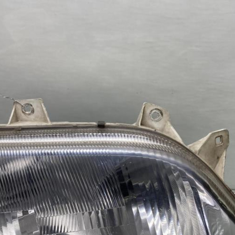 Optique avant principal droit (feux)(phare) MERCEDES SPRINTER 1 Photo n°2