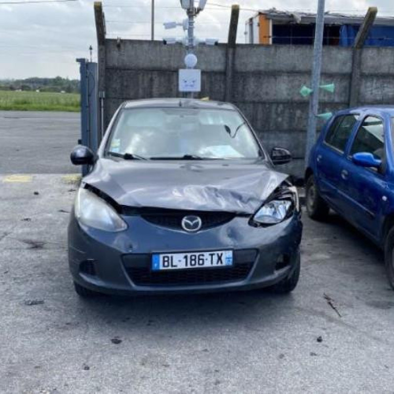 Malle/Hayon arriere MAZDA 2 2 Photo n°16