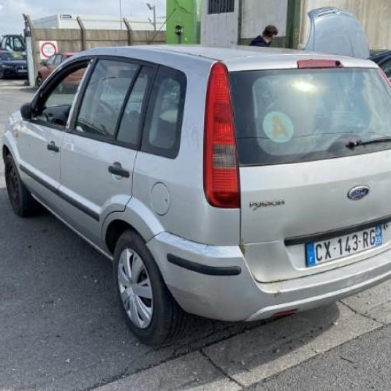 Capot FORD FUSION Photo n°13