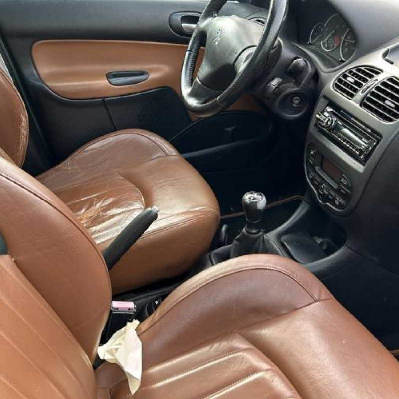 Boite de vitesses PEUGEOT 206 Photo n°8