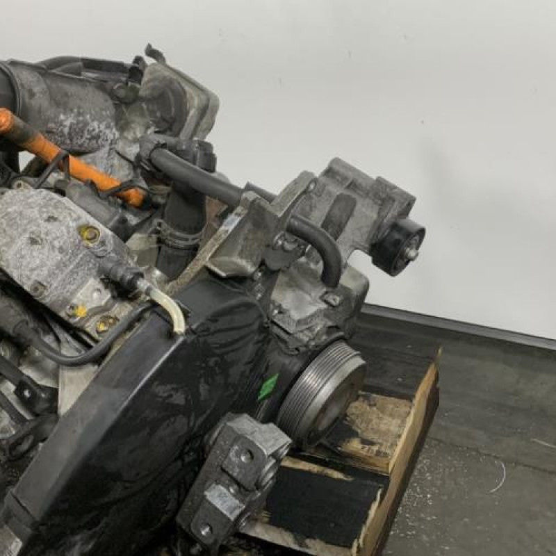 Moteur VOLKSWAGEN GOLF 4 Photo n°3