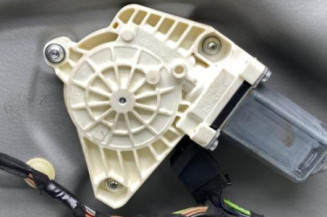 Leve vitre electrique arriere droit MERCEDES CLASSE B 245