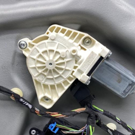 Leve vitre electrique arriere droit MERCEDES CLASSE B 245