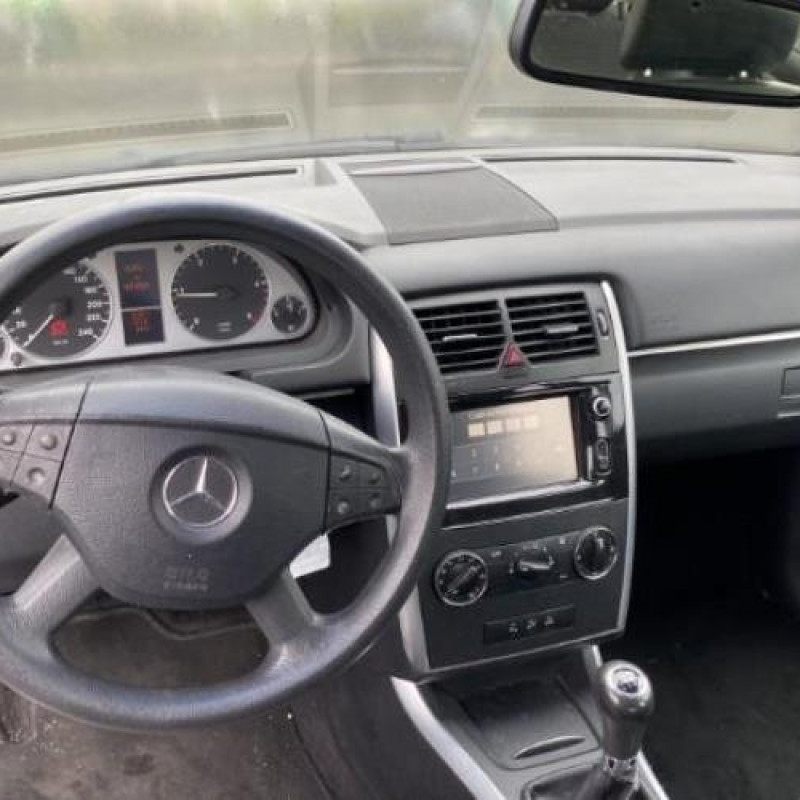 Leve vitre electrique arriere droit MERCEDES CLASSE B 245 Photo n°10