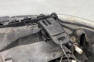Optique avant principal droit (feux)(phare) BMW SERIE 1 E87