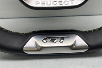 Volant PEUGEOT 2008 2