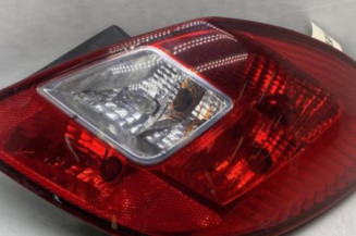 Feu arriere principal droit (feux) OPEL CORSA D Photo n°1