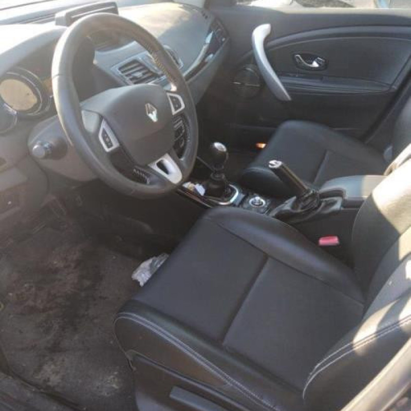 Serrure de coffre RENAULT MEGANE 3 Photo n°15