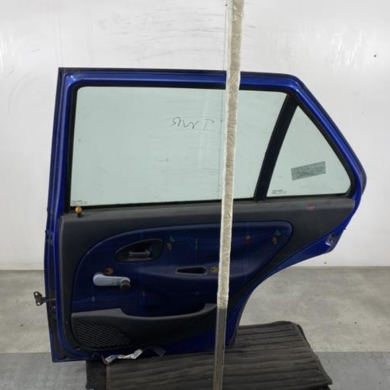 Porte arriere droit CITROEN SAXO Photo n°6