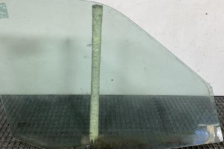 Vitre avant gauche CITROEN SAXO