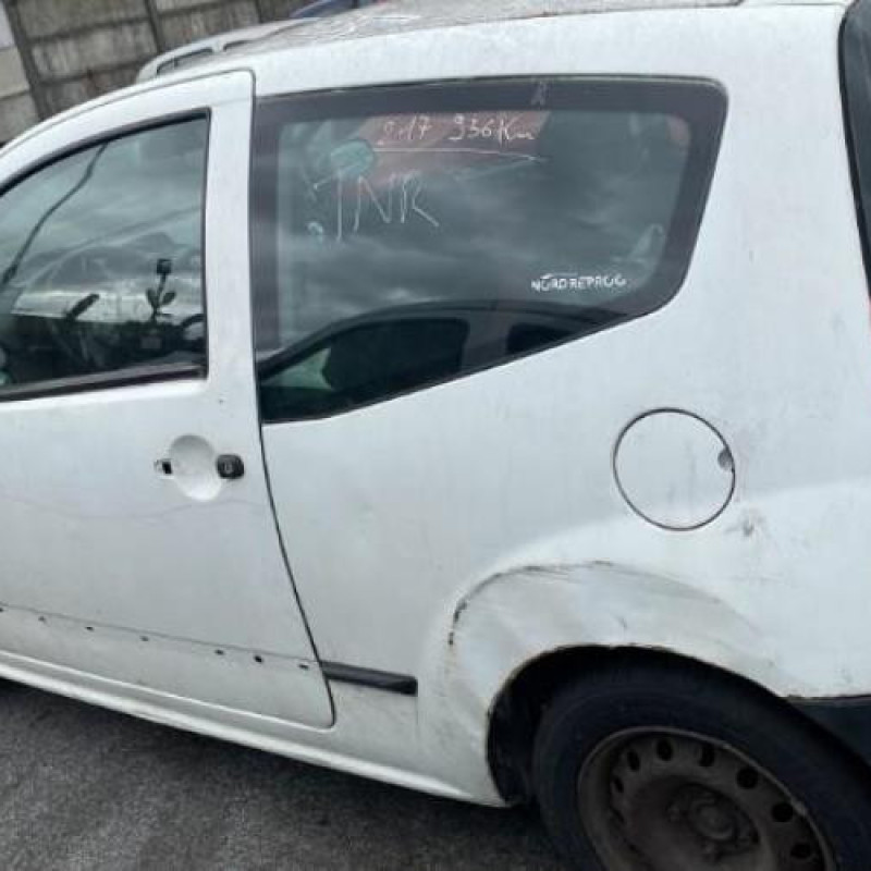 Feu arriere principal droit (feux) CITROEN C2 Photo n°12